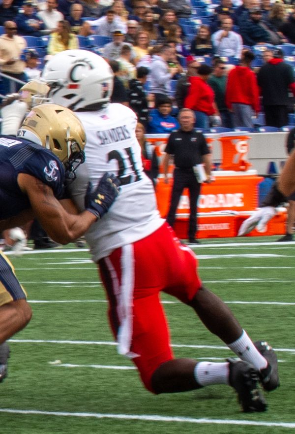 Myjai Sanders in the NFL