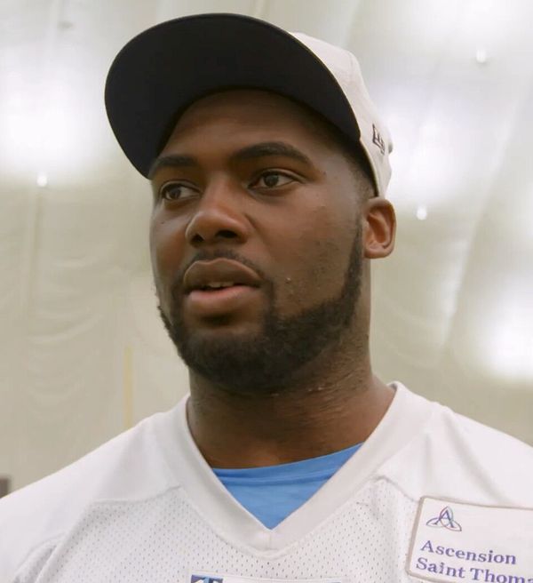 Nicholas Petit-Frere with the Tennessee Titans, 2022