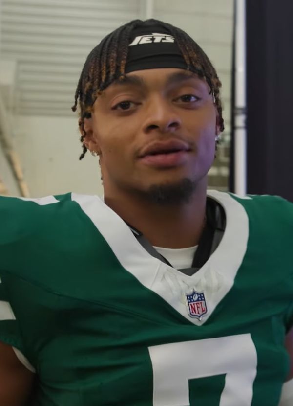 Justin Fields with the New York Jets, 2025