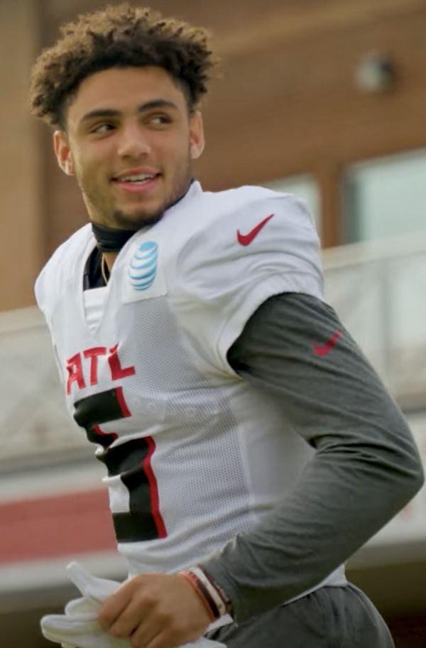 Drake London with the Atlanta Falcons, 2022