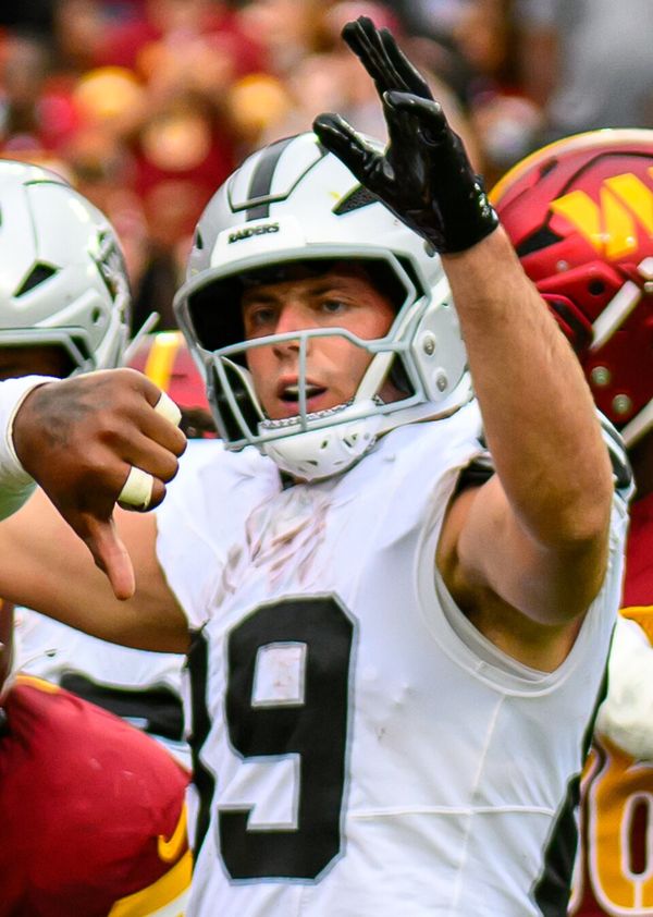 Brock Bowers with the Las Vegas Raiders, 2025