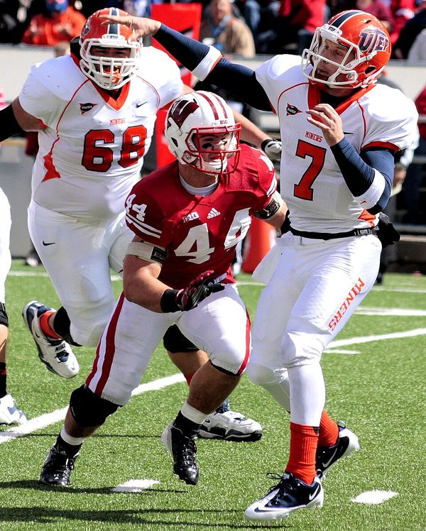 Chris Borland in the NFL