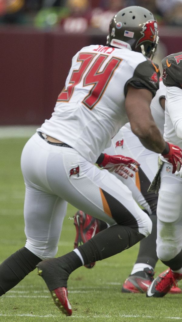 Charles Sims with the Tampa Bay Buccaneers, 2014