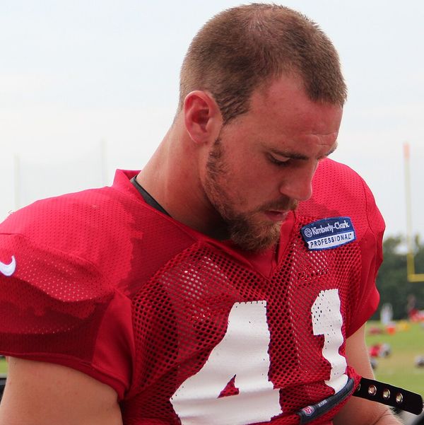 Zeke Motta with the Atlanta Falcons, 2013