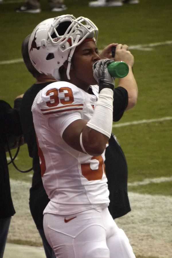 Jordan Hicks in the NFL