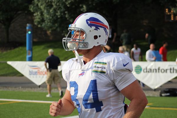 Nick O'Leary with the Buffalo Bills, 2015