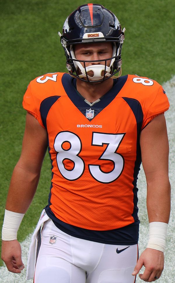A.J. Derby with the Miami Dolphins, 2017