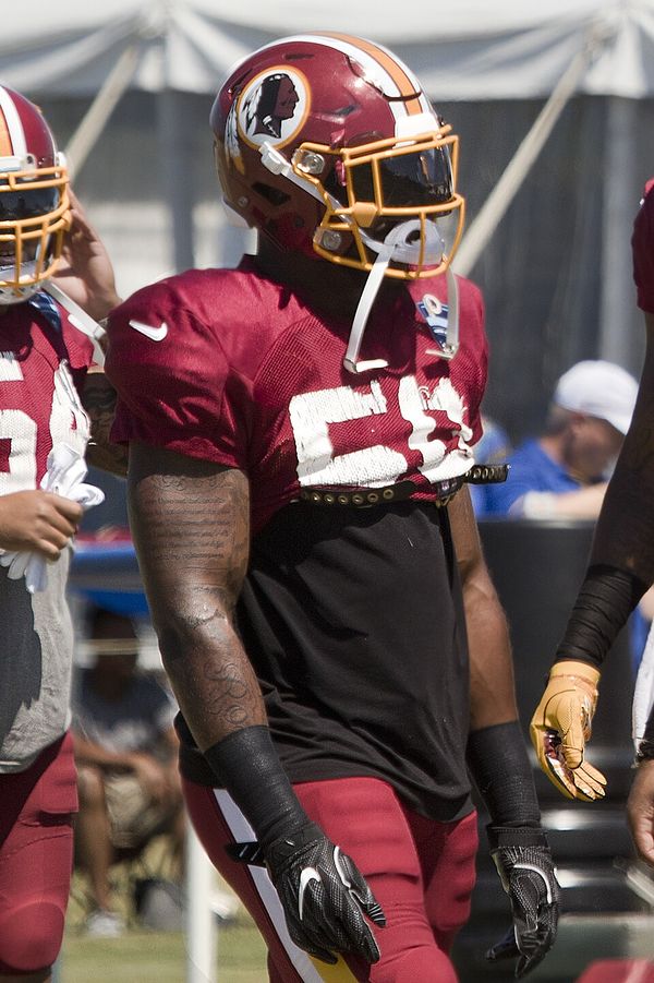 Martrell Spaight with the Washington Redskins, 2017