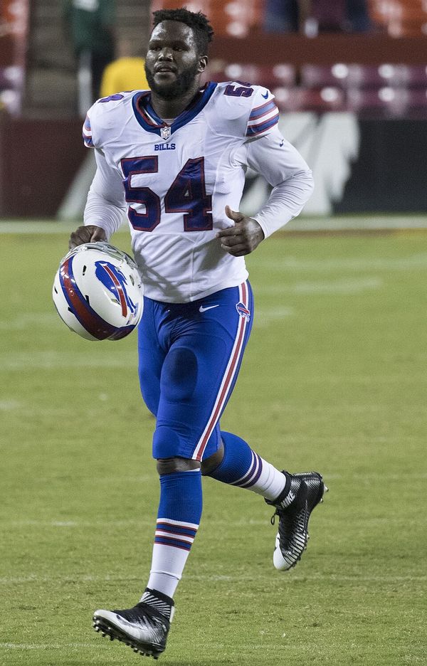 Max Valles in the NFL