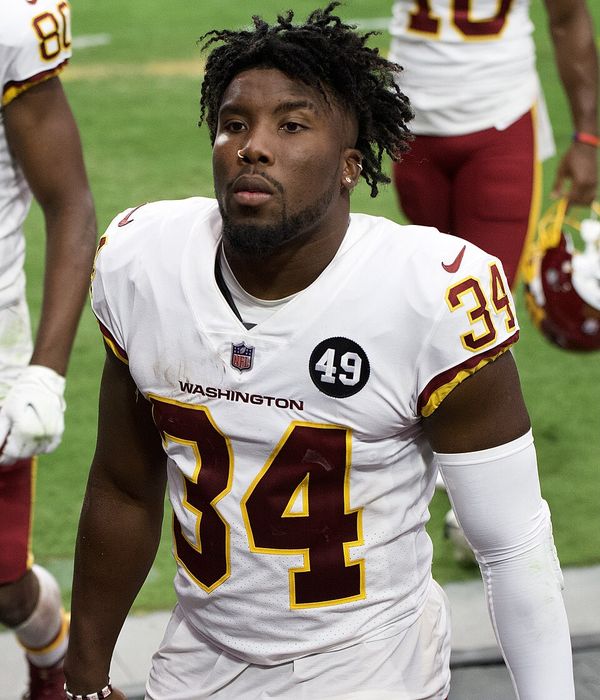 Peyton Barber