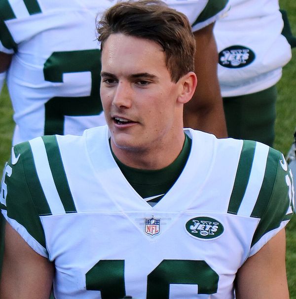 Chad Hansen in the NFL