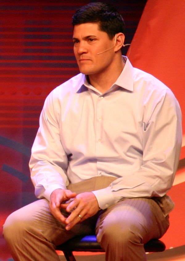 Tedy Bruschi, 2010
