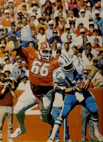 William Perry, 1983