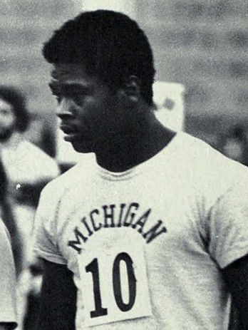 Russell Davis, 1976