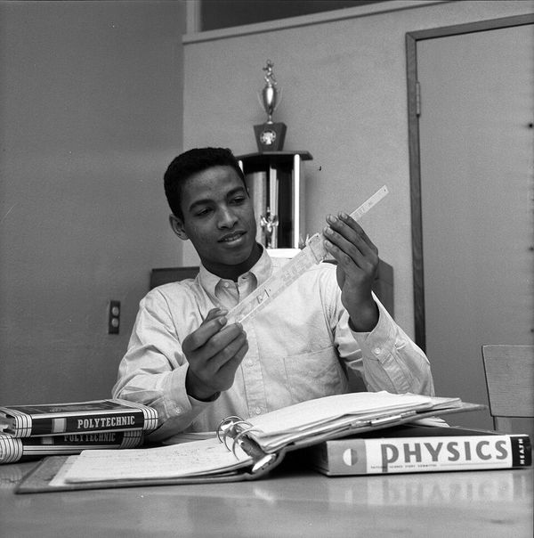 Gene Washington