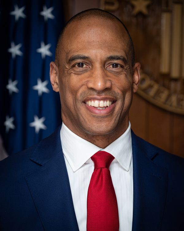 Scott Turner, 2025