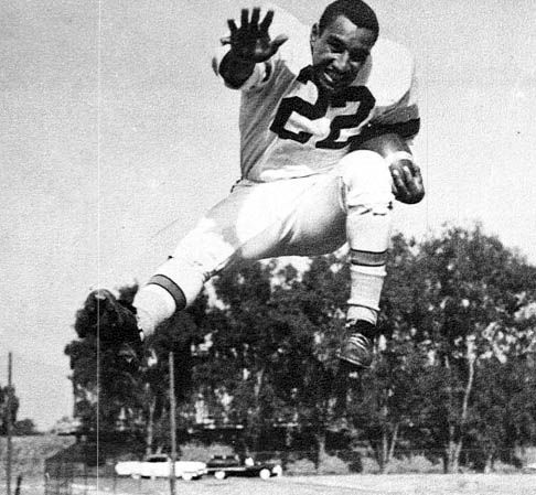 Dick Bass at Pacific