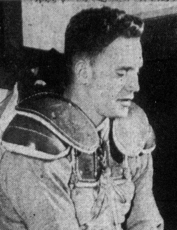 Hal Van Every, 1942