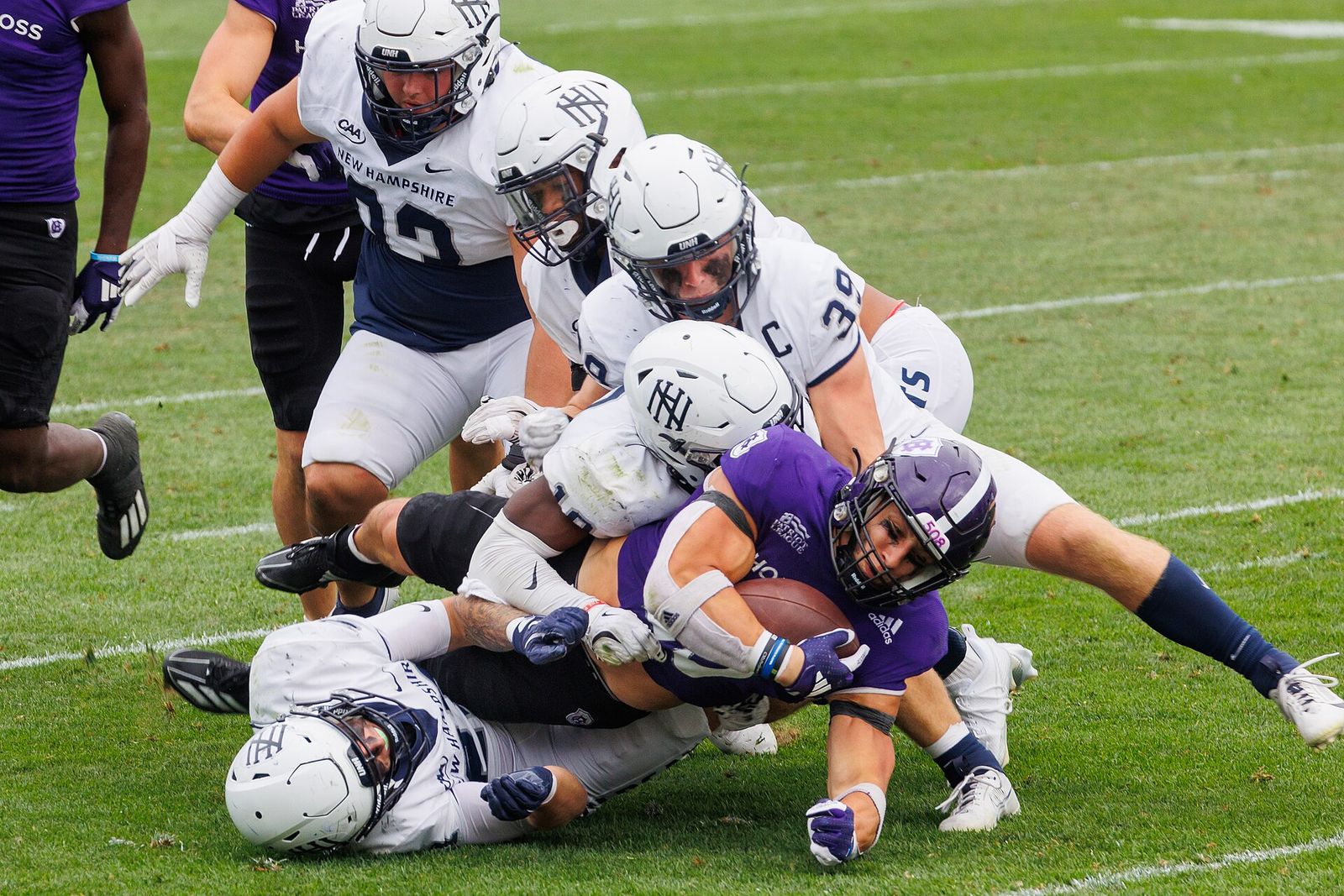 The Crusaders lost to the Wildcats, 20-21