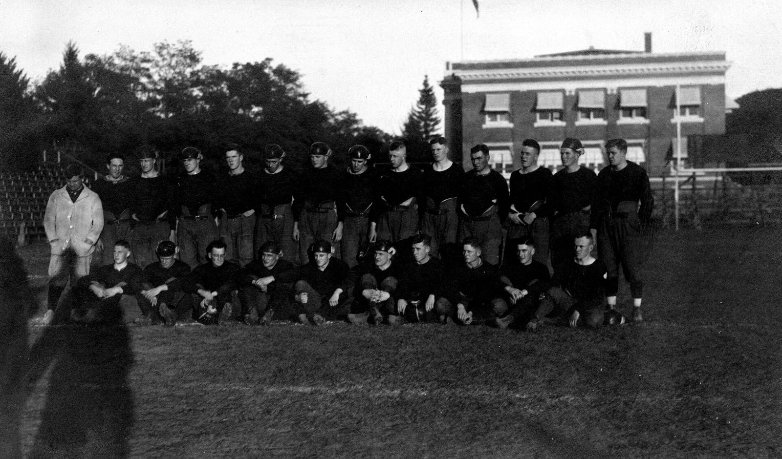 Oregon team at Kincaid Field