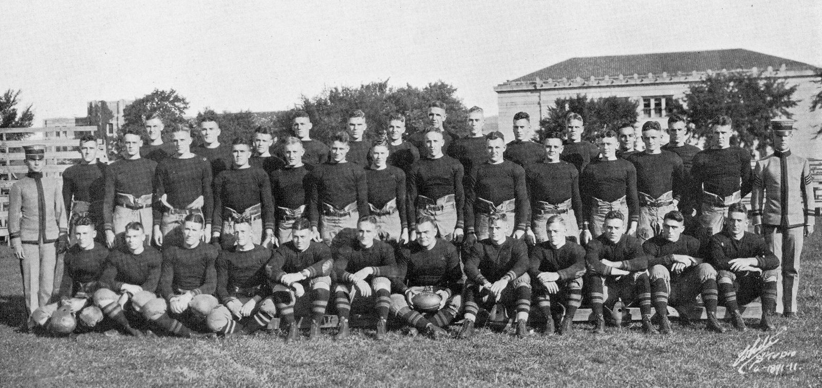 Army, 1922