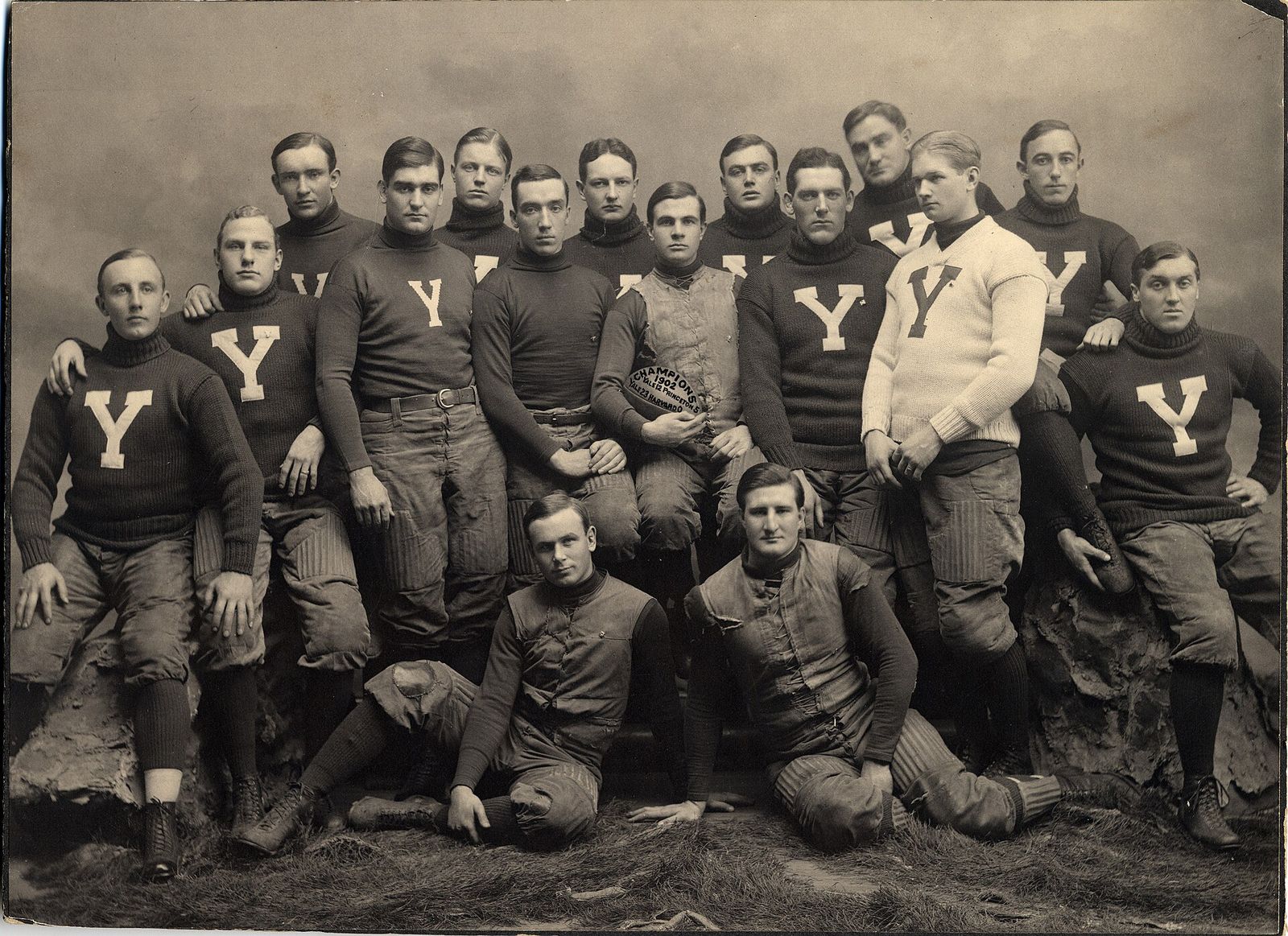 The 1902 Yale team