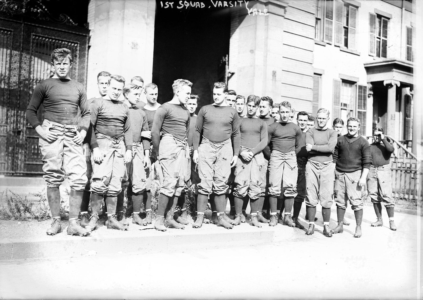 Yale, 1910